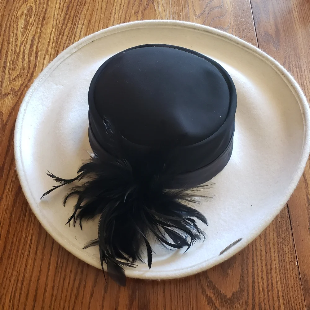 Badgley Mischka Black Topper with White Brim and Feather Accent